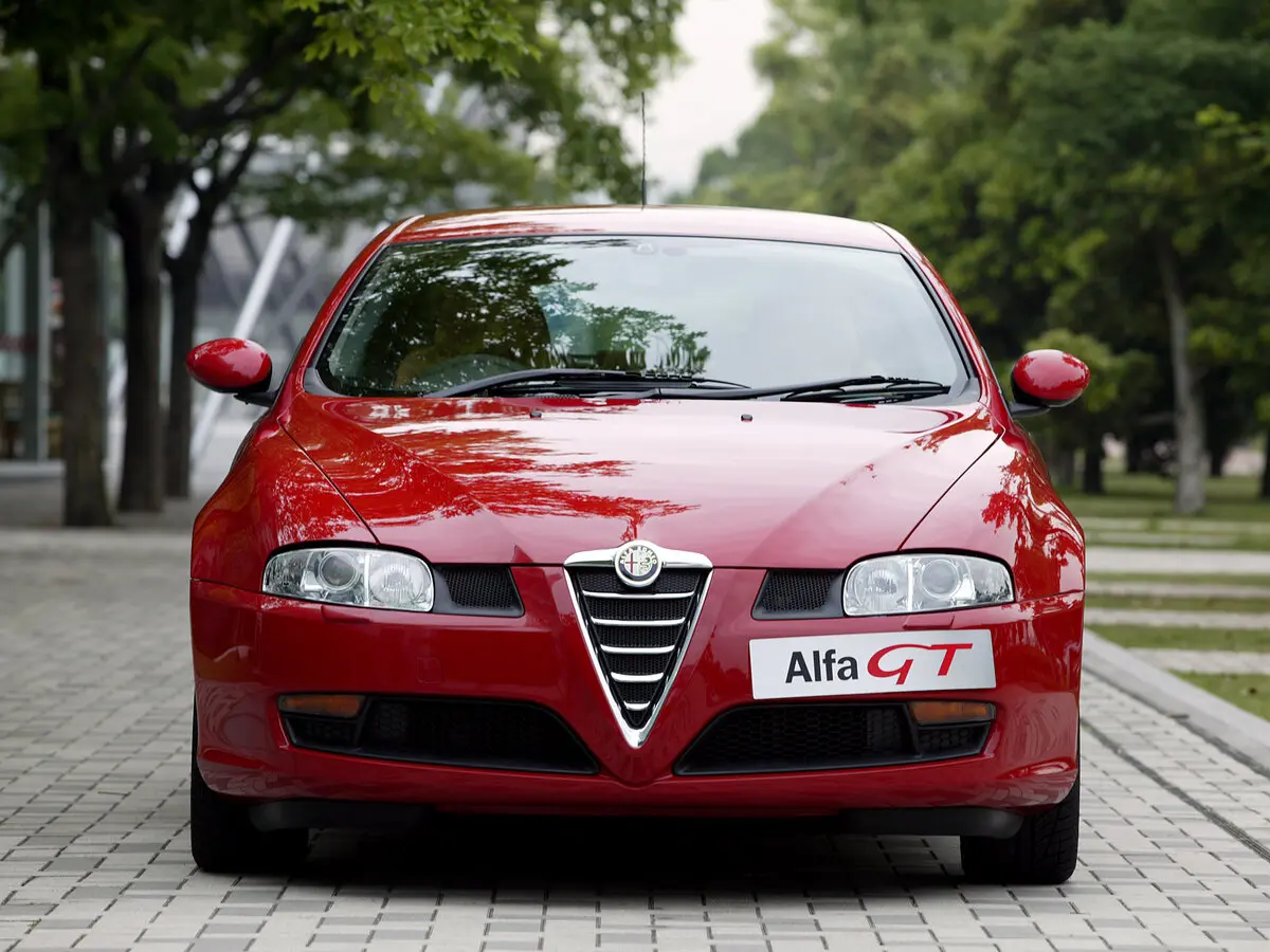 Alfa Romeo GT 2003 – 2010 Купе — сүрөт 3