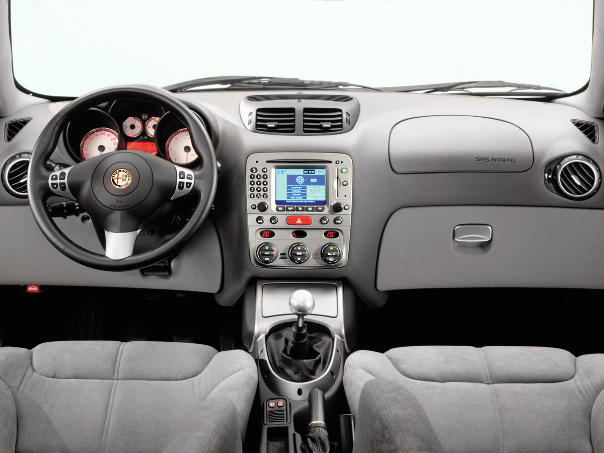 Alfa Romeo GT 2003 – 2010 Купе