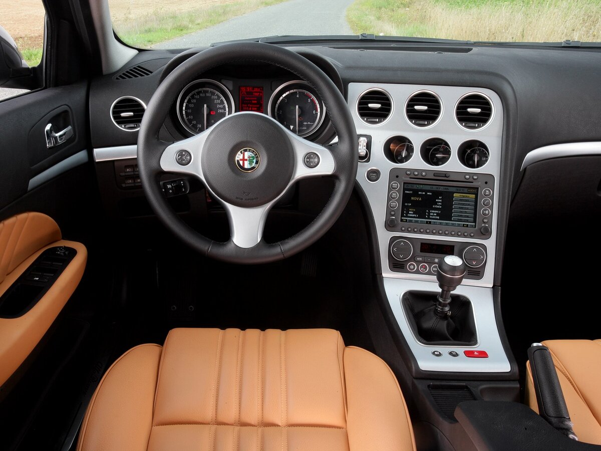 Alfa Romeo 159 2005 – 2011 Седан — фото 6