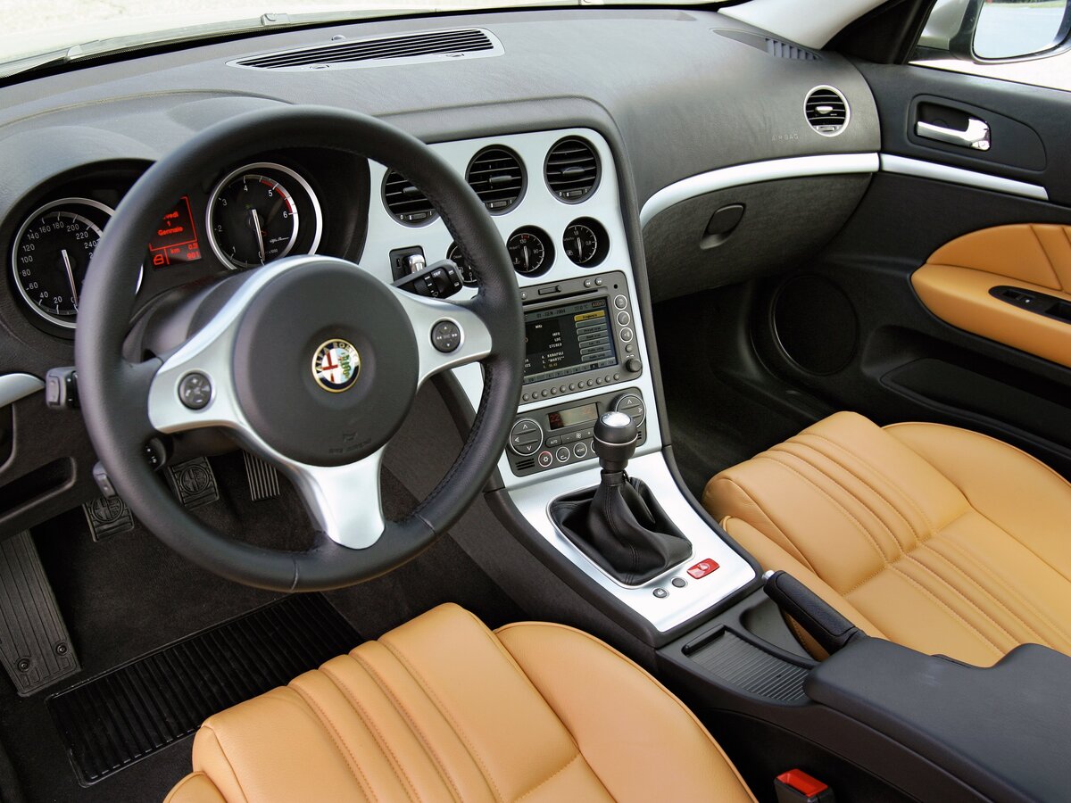 Alfa Romeo 159 2005 – 2011 Седан — фото 7