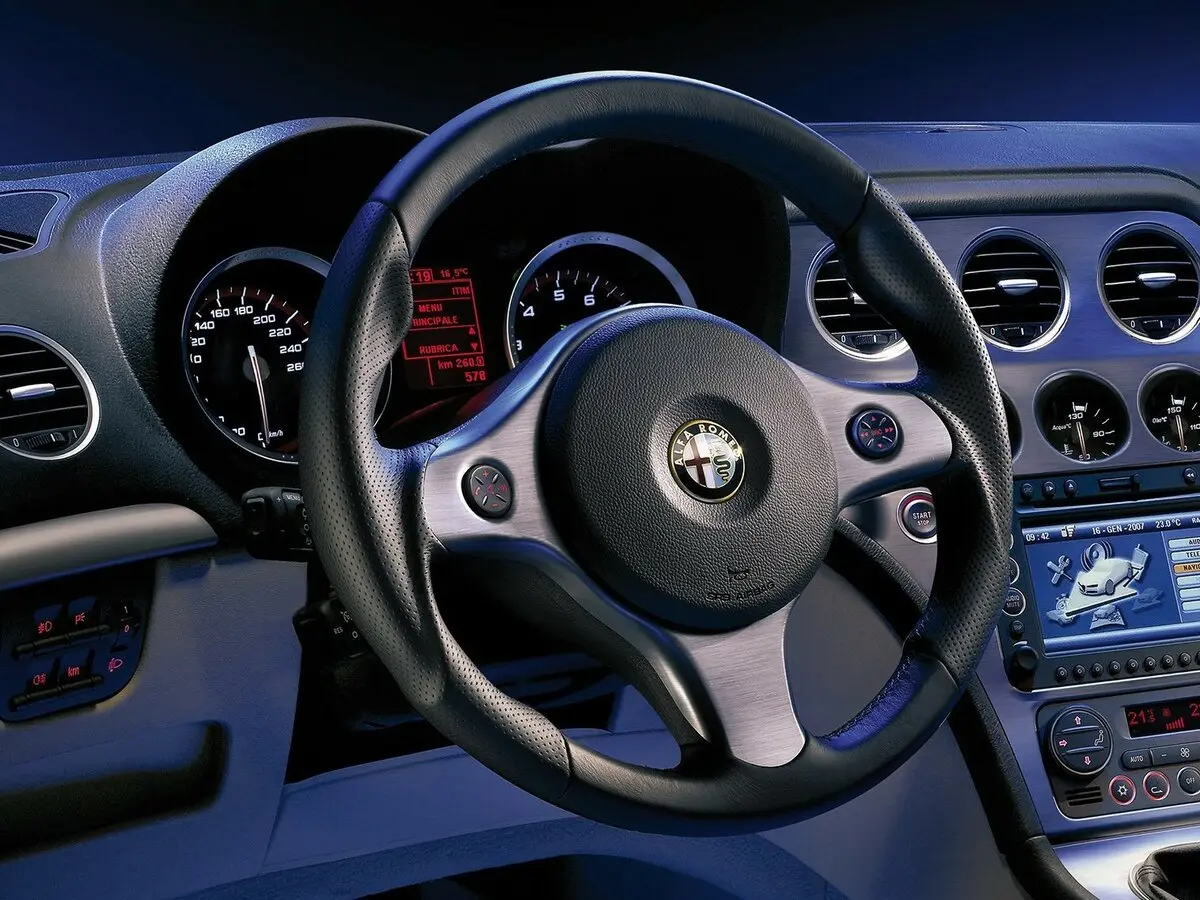 Alfa Romeo 159 2005 – 2011 Седан — сүрөт 10