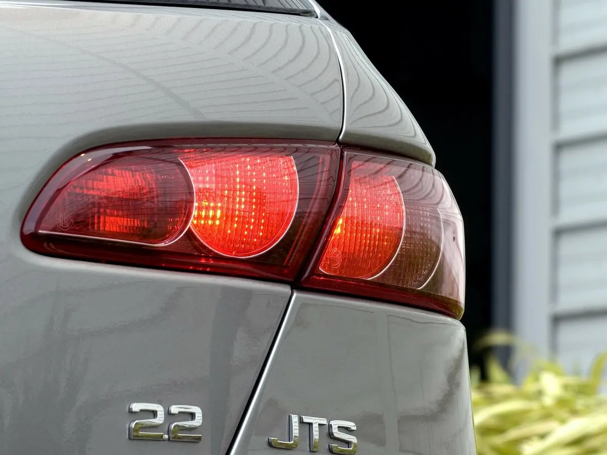 Alfa Romeo 159 2005 – 2011 Универсал 5 дв. — сүрөт 15