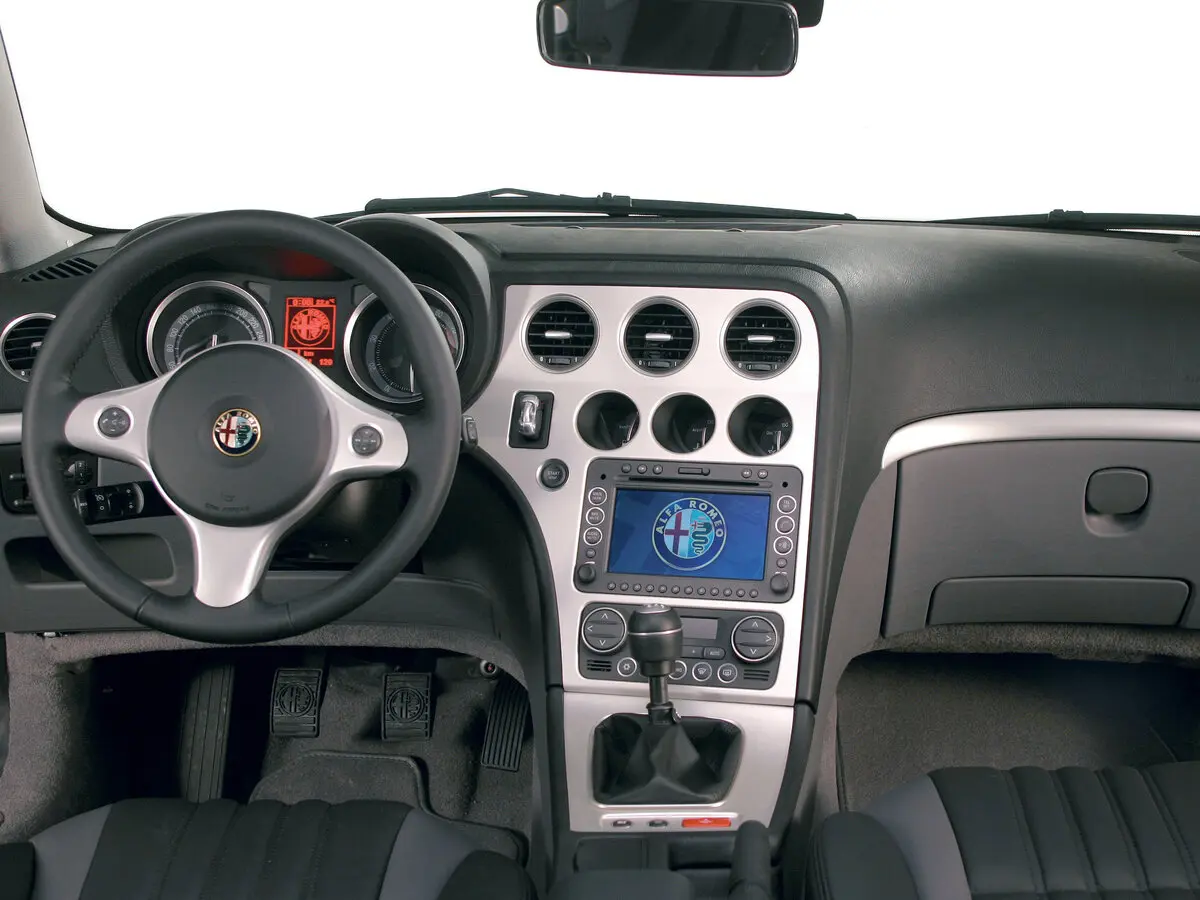 Alfa Romeo Brera I Хэтчбек 3 дв. — сүрөт 7