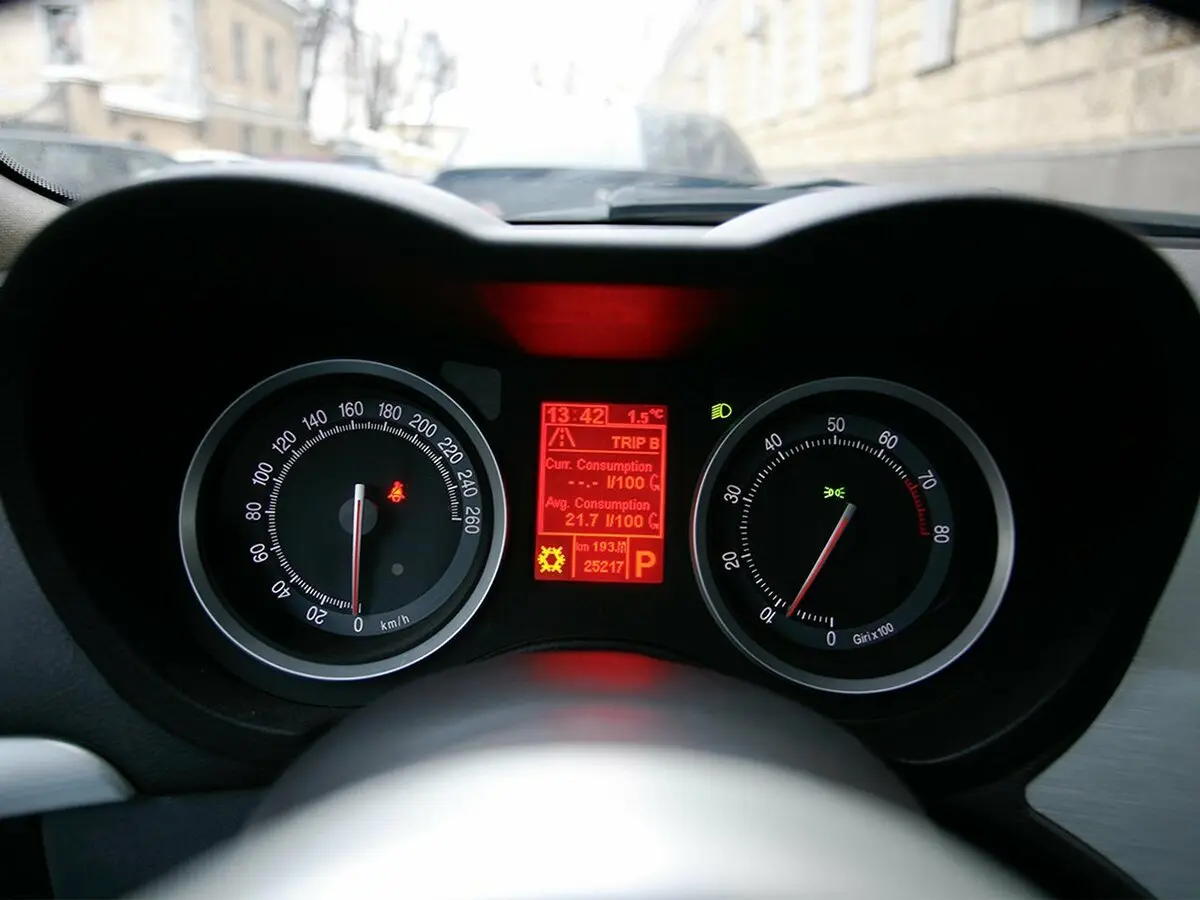 Alfa Romeo Brera I Хэтчбек 3 дв. — сүрөт 10