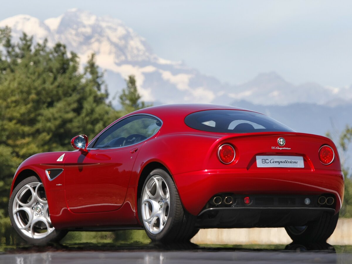 Alfa Romeo 8C Competizione 2007 – 2010 Купе
