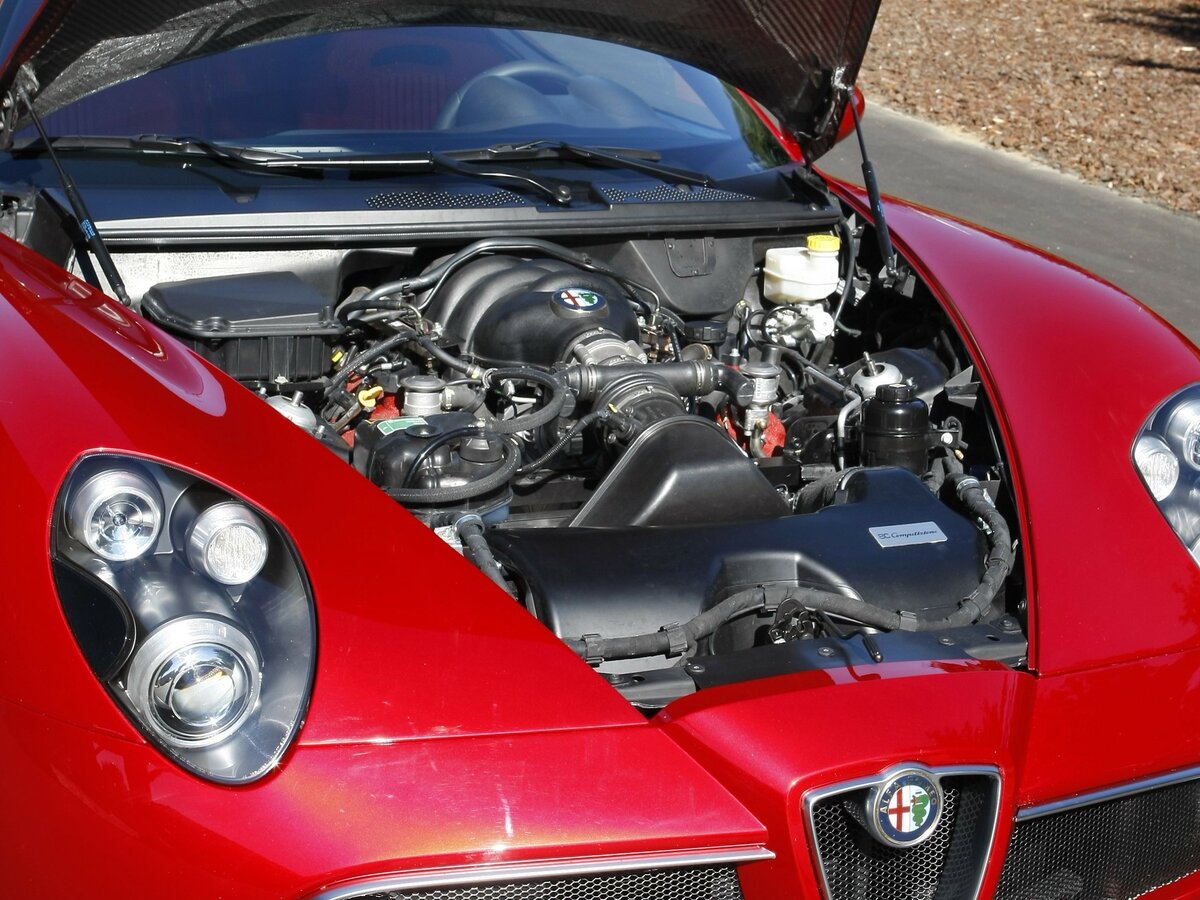 Alfa Romeo 8C Competizione 2007 – 2010 Купе