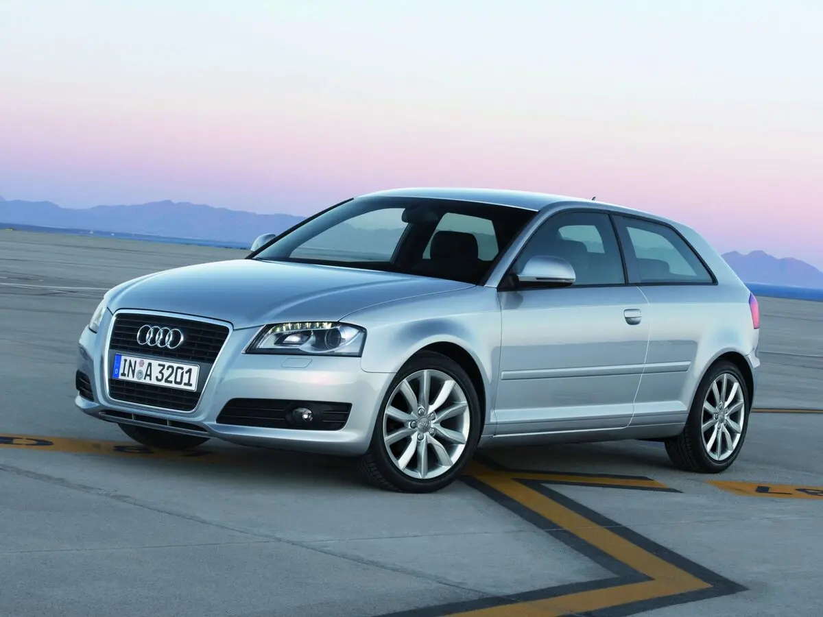 Audi A3 II (8P) Рестайлинг 2 Хэтчбек 3 дв.