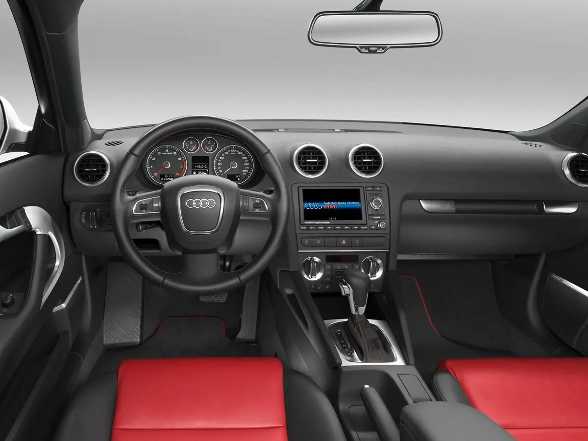 Audi A3 II (8P) Рестайлинг 2 Хэтчбек 5 дв. Sportback — сүрөт 6