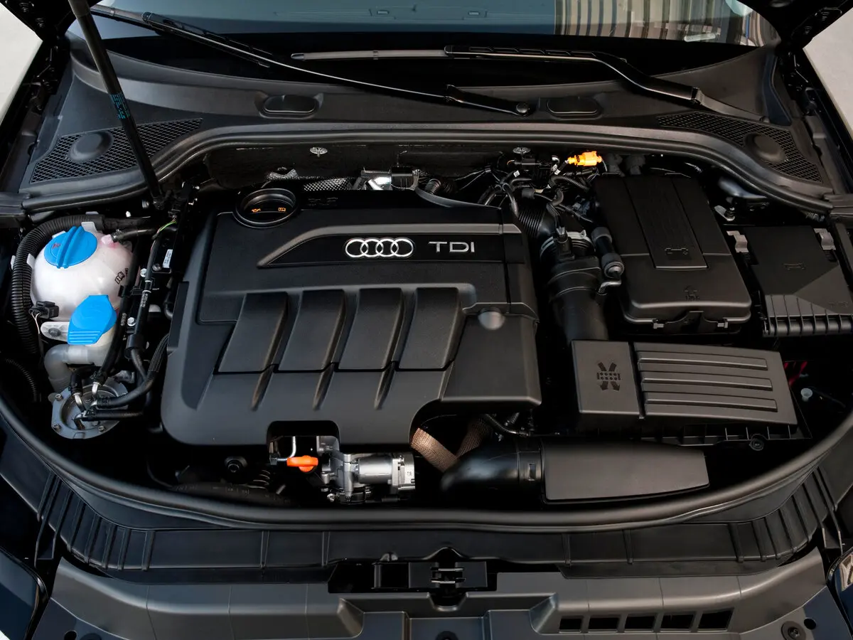Audi A3 II (8P) Рестайлинг 2 Хэтчбек 5 дв. Sportback — сүрөт 14