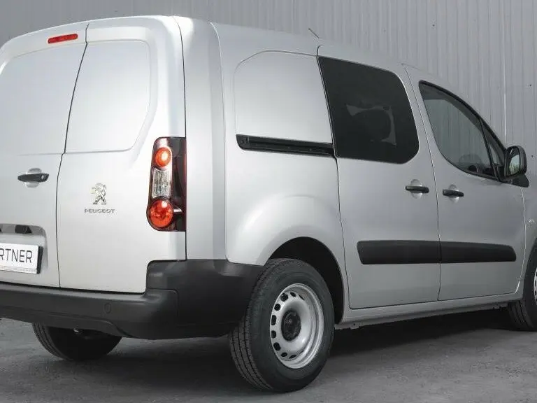 Peugeot Partner II Рестайлинг 2 Фургон Profi St — сүрөт 3