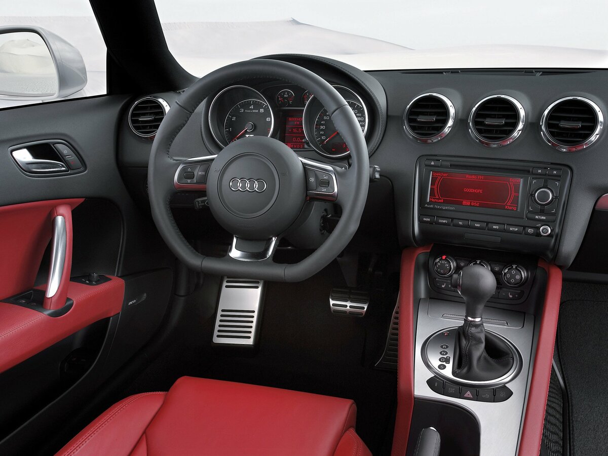 Audi TT II (8J) Купе