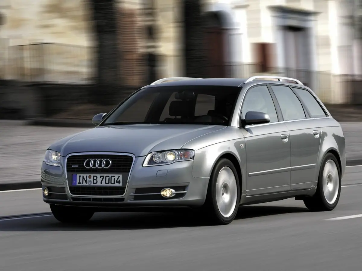 Audi A4 III (B7) Универсал 5 дв.
