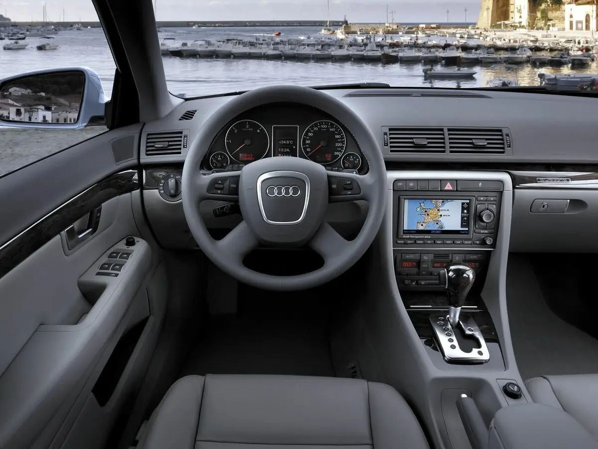 Audi A4 III (B7) Универсал 5 дв. — сүрөт 5