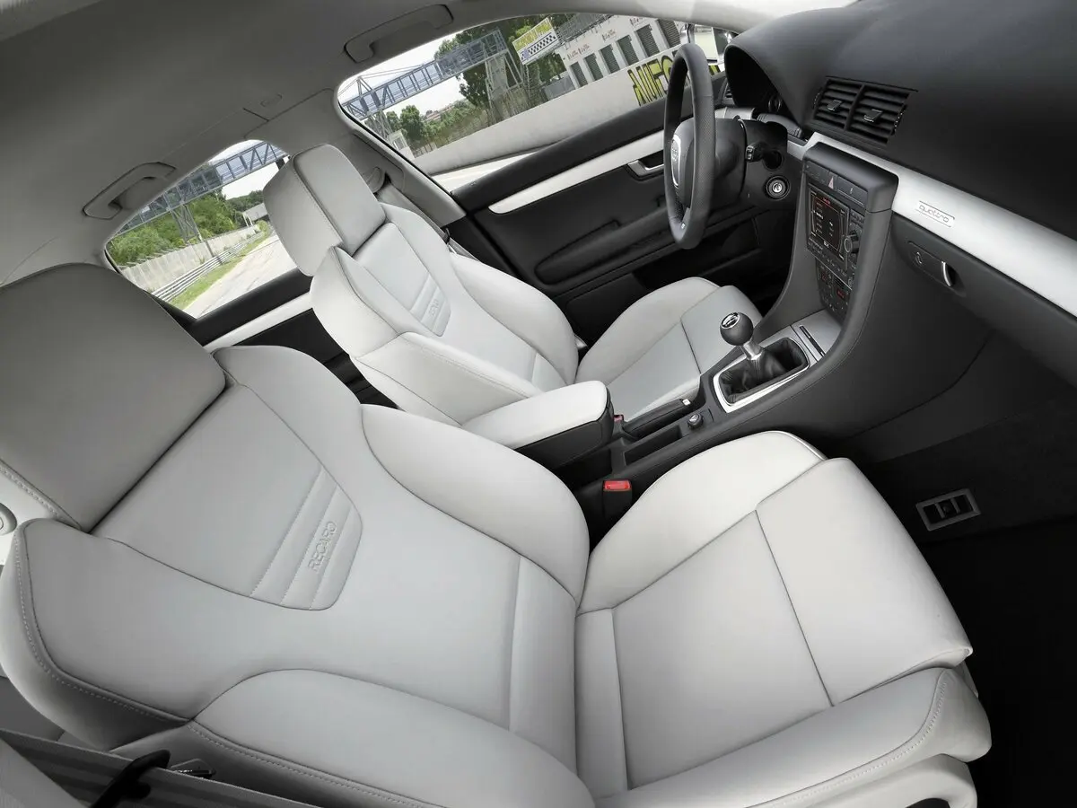 Audi S4 III (B7) Седан — сүрөт 6