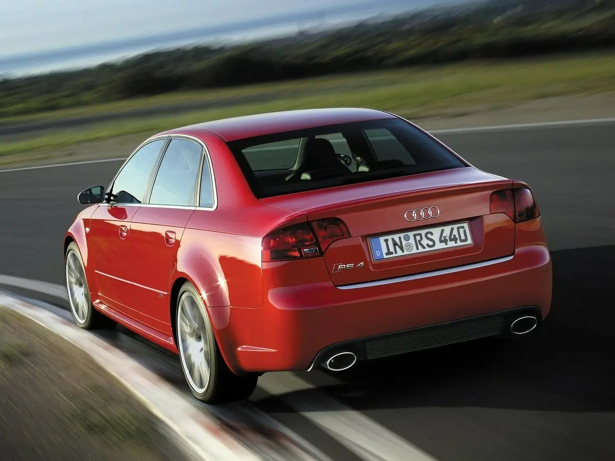 Audi RS 4 II (B7) Седан — сүрөт 5