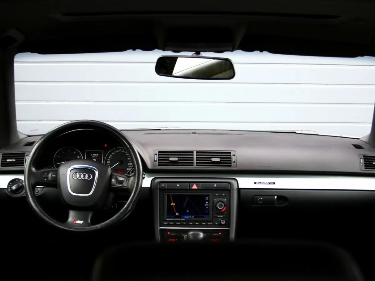 Audi S4 III (B7) Универсал 5 дв. — сүрөт 7
