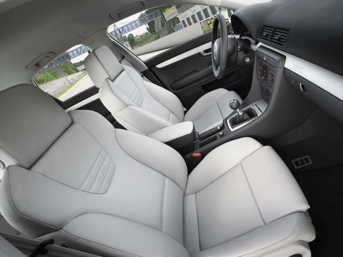 Audi S4 III (B7) Универсал 5 дв. — сүрөт 8