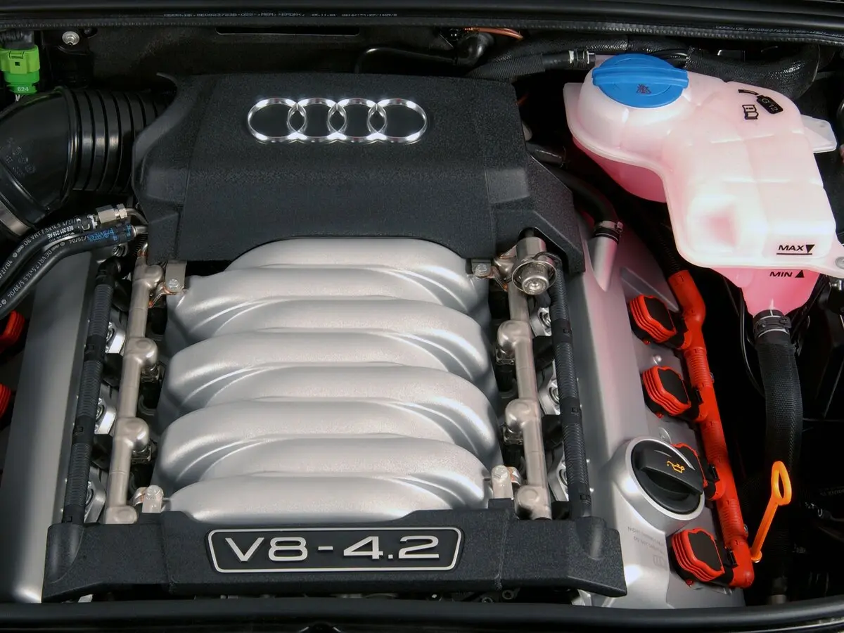 Audi S4 III (B7) Универсал 5 дв. — сүрөт 11