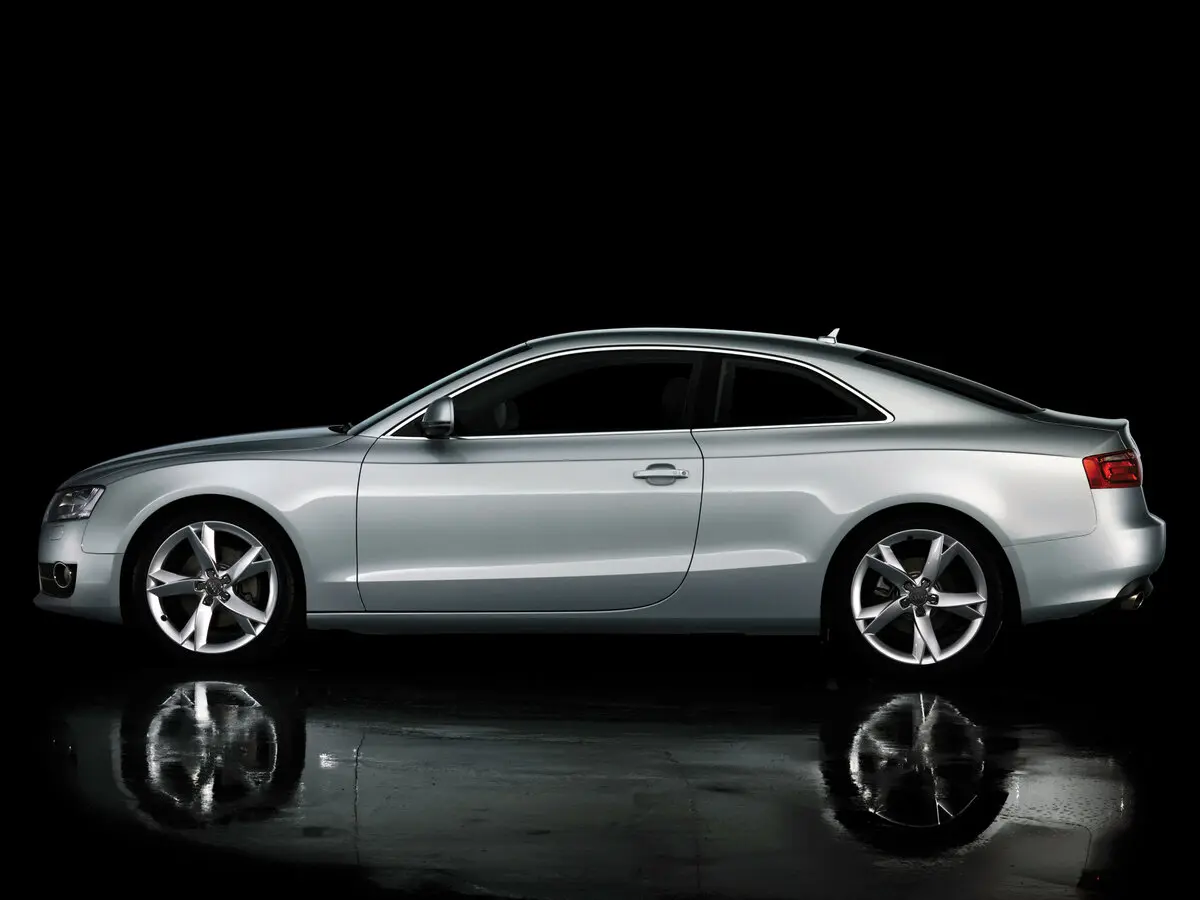 Audi A5 I (8T) Купе — photo 2