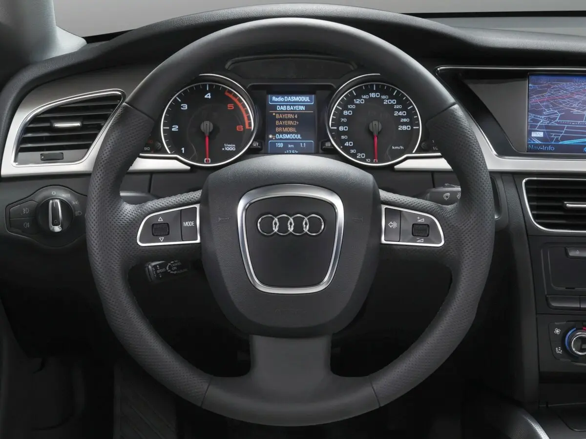 Audi A5 I (8T) Купе — photo 9