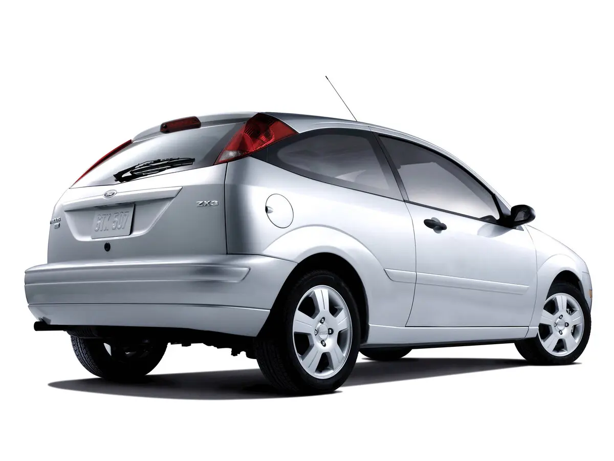 Ford Focus I Рестайлинг (North America) Хэтчбек 3 дв. — фото 4