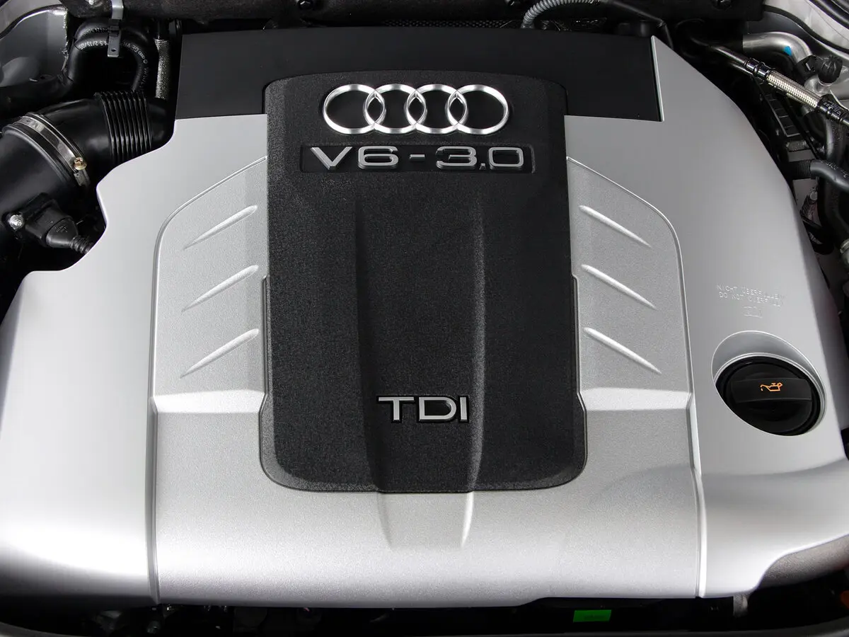 Audi A8 II (D3) Рестайлинг 2 Седан — 照片 16