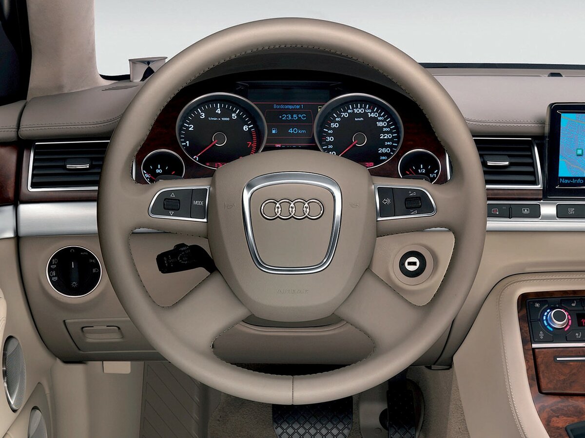 Audi A8 II (D3) Рестайлинг 2 Седан Long