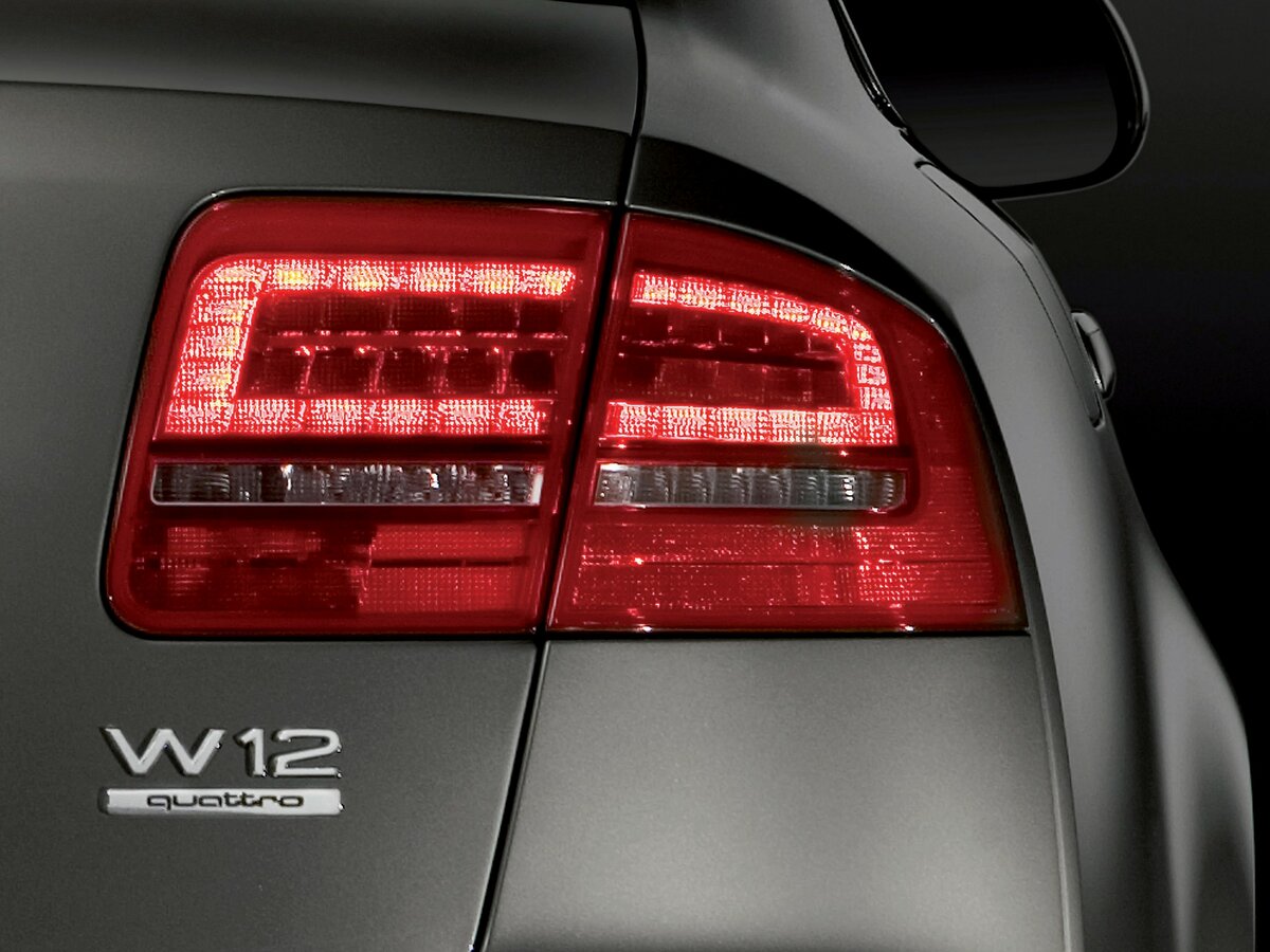 Audi A8 II (D3) Рестайлинг 2 Седан Long