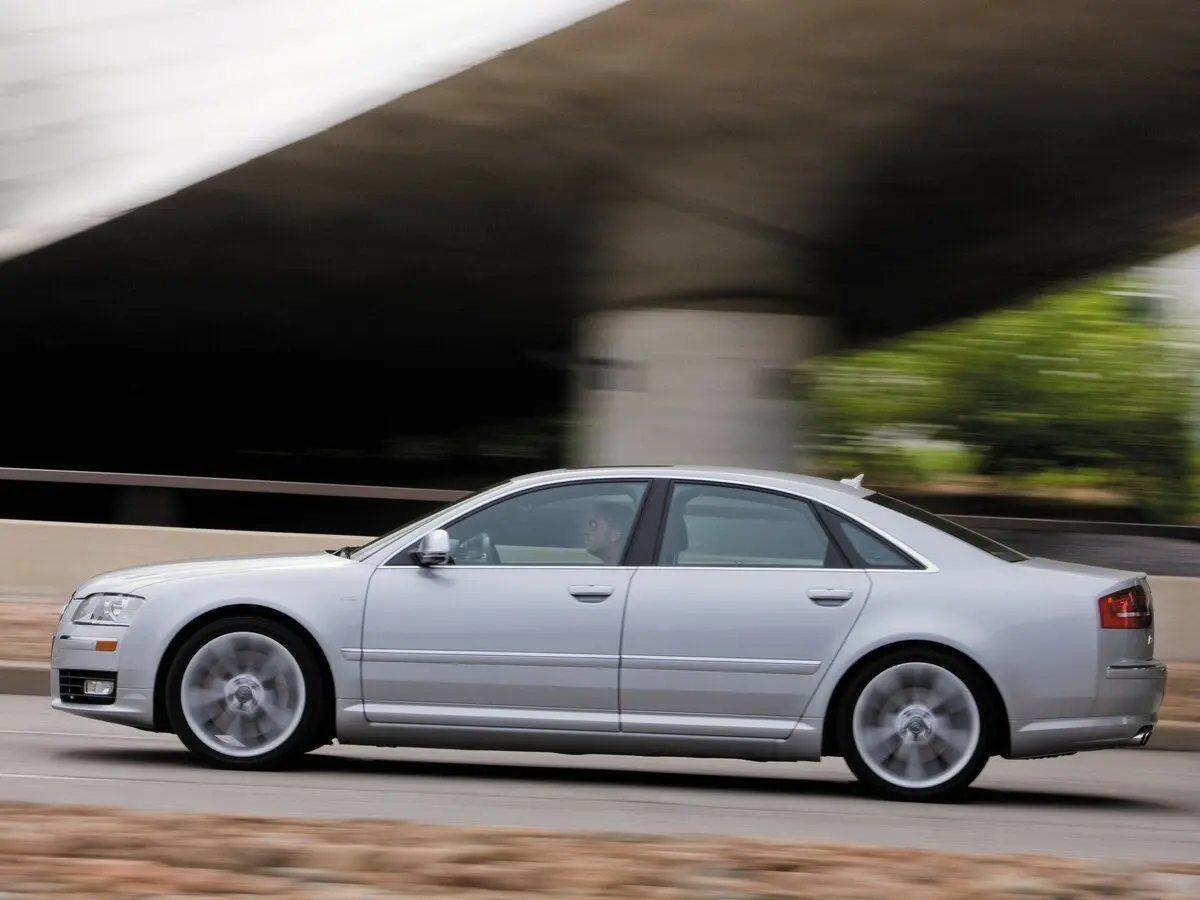 Audi S8 II (D3) Рестайлинг Седан — сүрөт 2