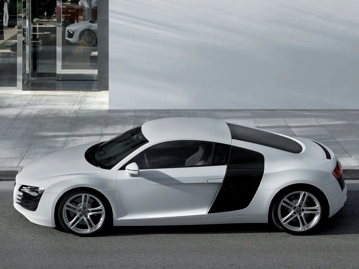 Audi R8 I (Typ 42) Купе — сүрөт 2