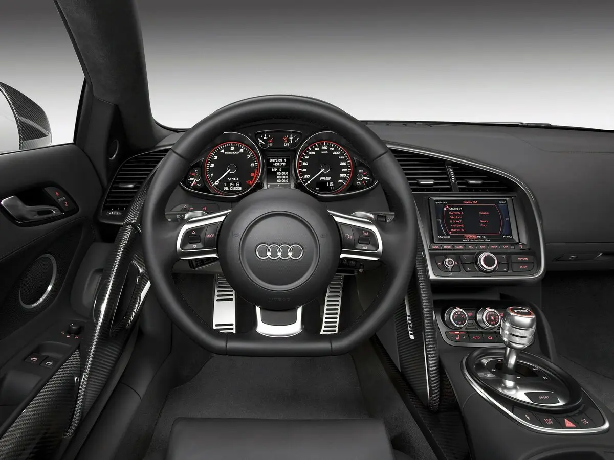 Audi R8 I (Typ 42) Купе — сүрөт 6