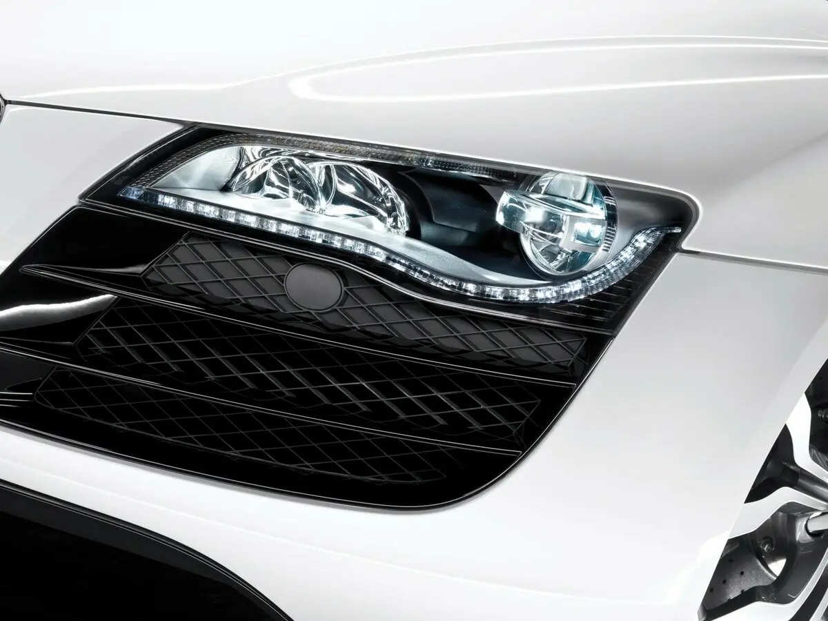 Audi R8 I (Typ 42) Купе — сүрөт 15