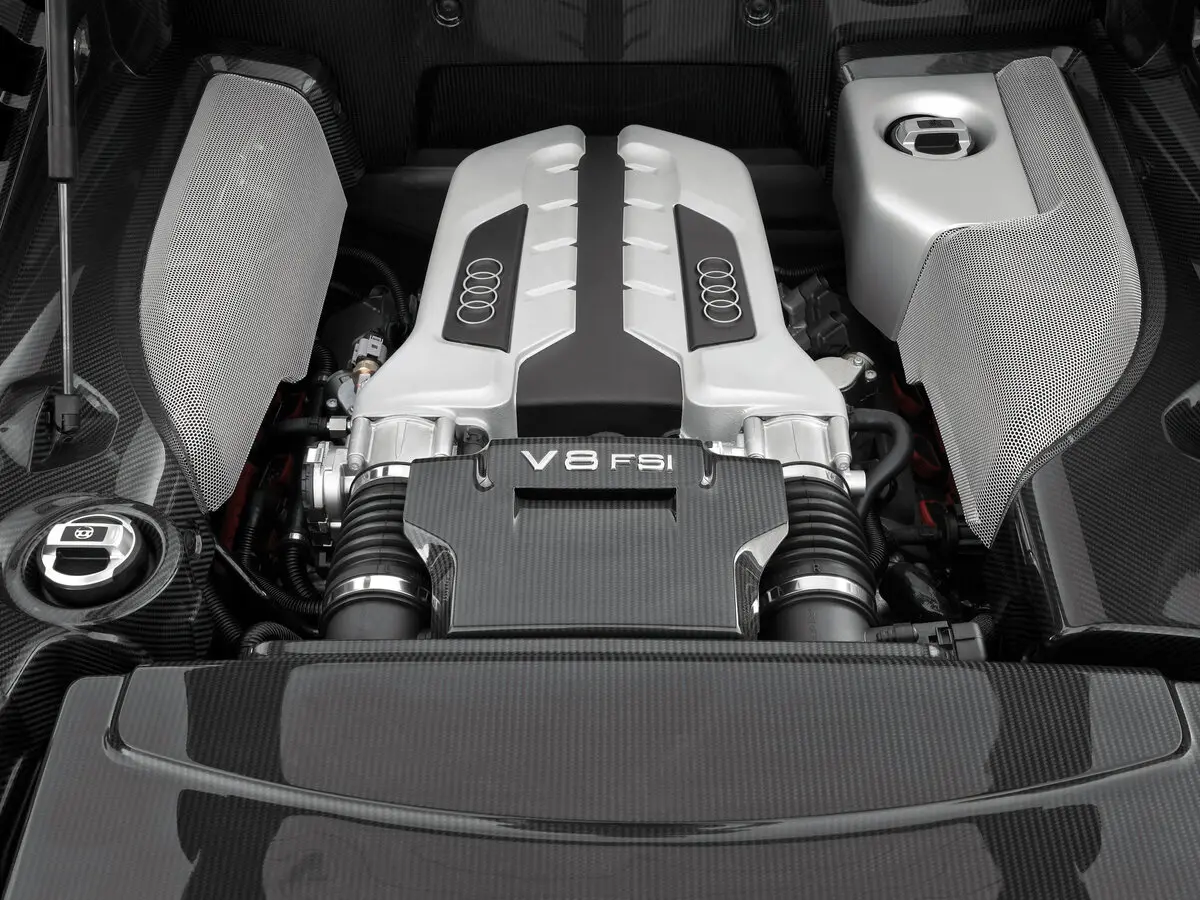 Audi R8 I (Typ 42) Купе — сүрөт 18
