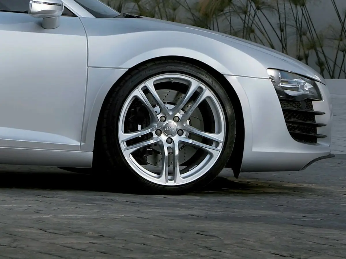 Audi R8 I (Typ 42) Купе — сүрөт 19