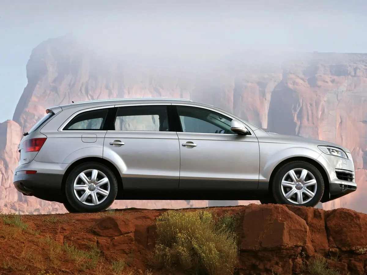 Audi Q7 I (4L) Внедорожник 5 дв. — сүрөт 2