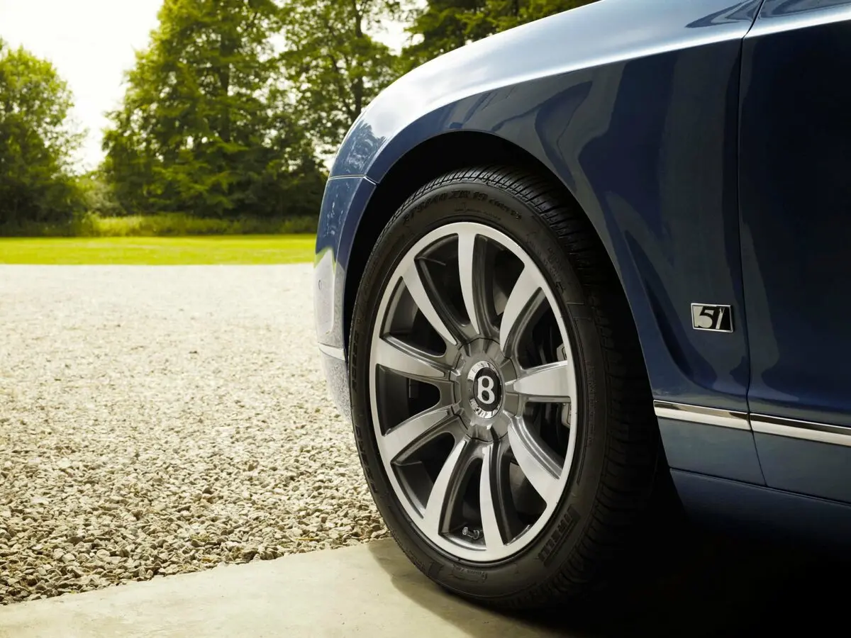 Bentley Continental Flying Spur 2005 – 2012 Седан — сүрөт 7