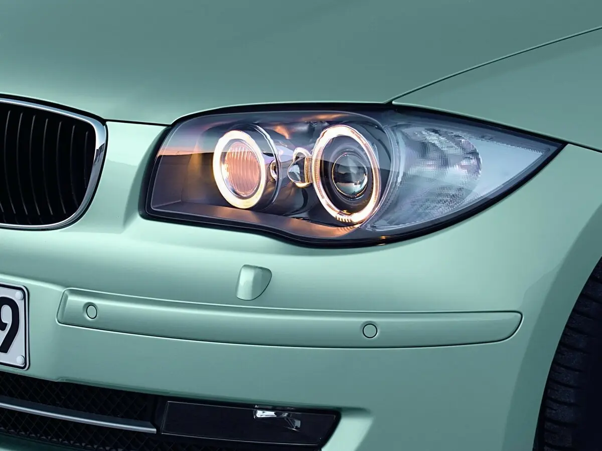 BMW 1 серии I (E81/E82/E87/E88) Рестайлинг Хэтчбек 3 дв. — сүрөт 15