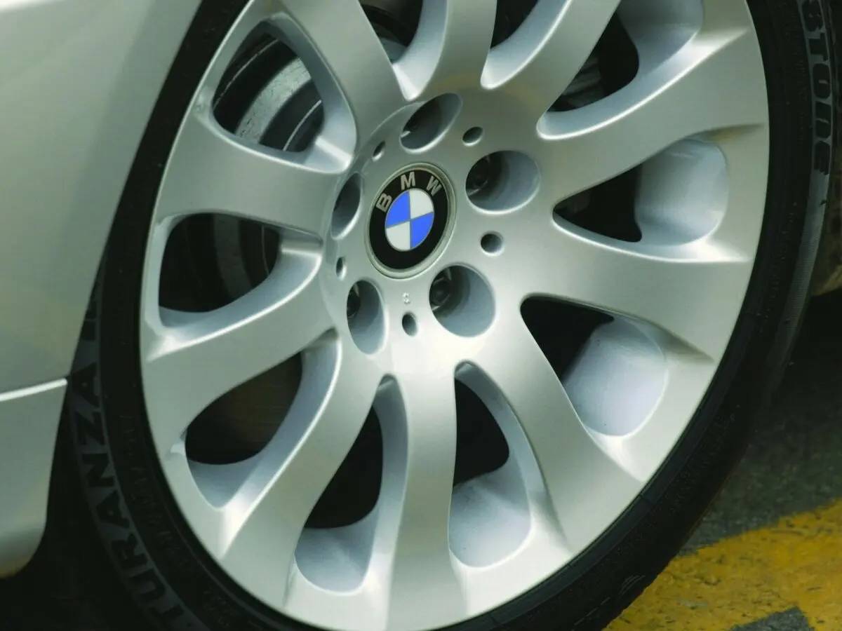 BMW 3 серии V (E90/E91/E92/E93) Седан — сүрөт 18