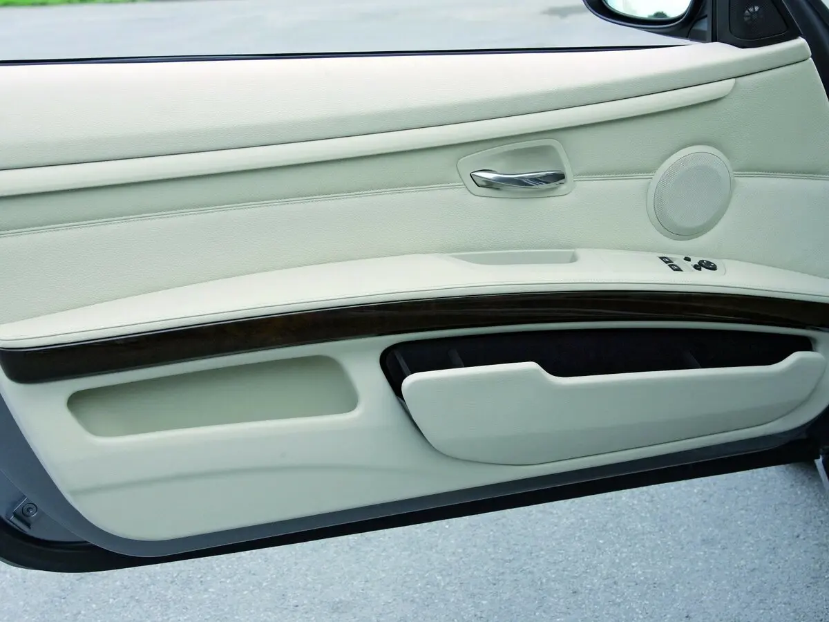 BMW 3 серии V (E90/E91/E92/E93) Купе — сүрөт 13