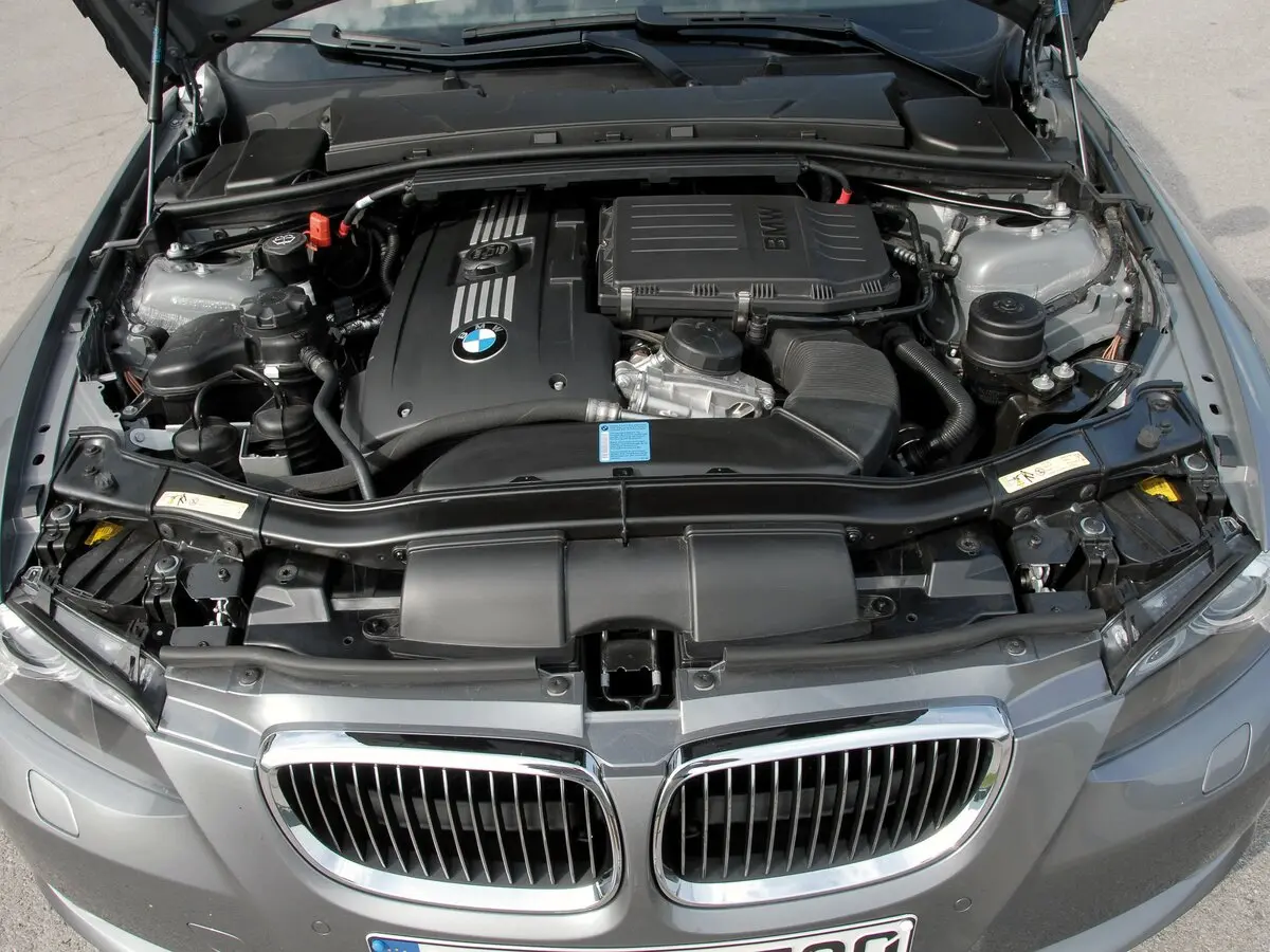 BMW 3 серии V (E90/E91/E92/E93) Купе — сүрөт 18