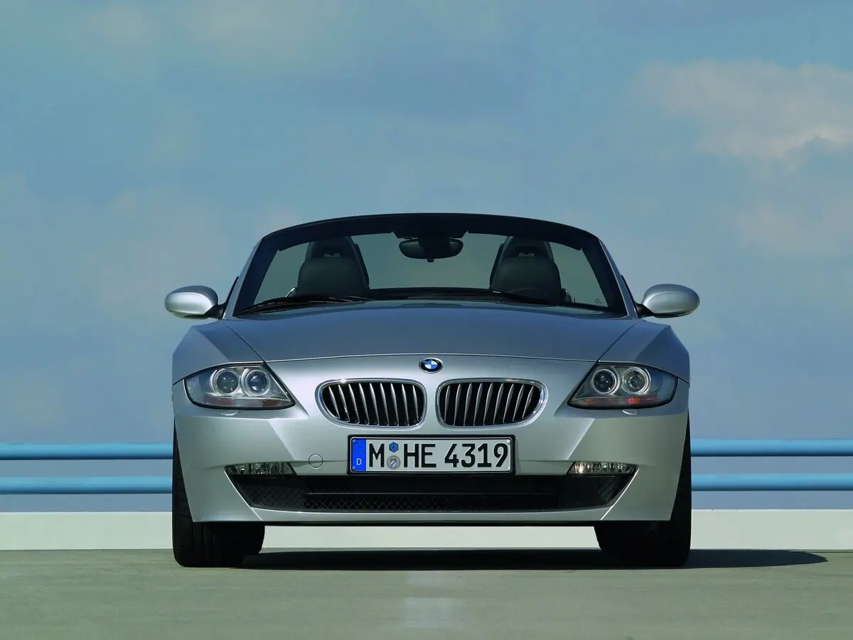 BMW Z4 I (E85/E86) Рестайлинг Родстер — photo 3