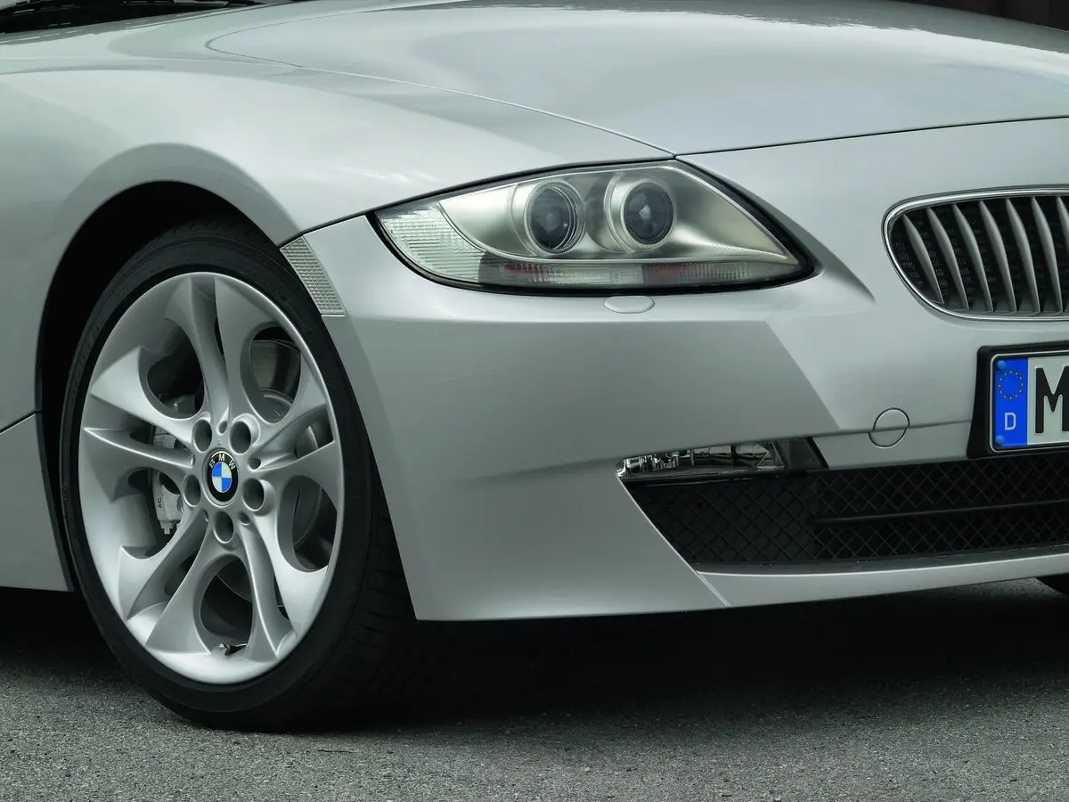 BMW Z4 I (E85/E86) Рестайлинг Родстер — photo 9
