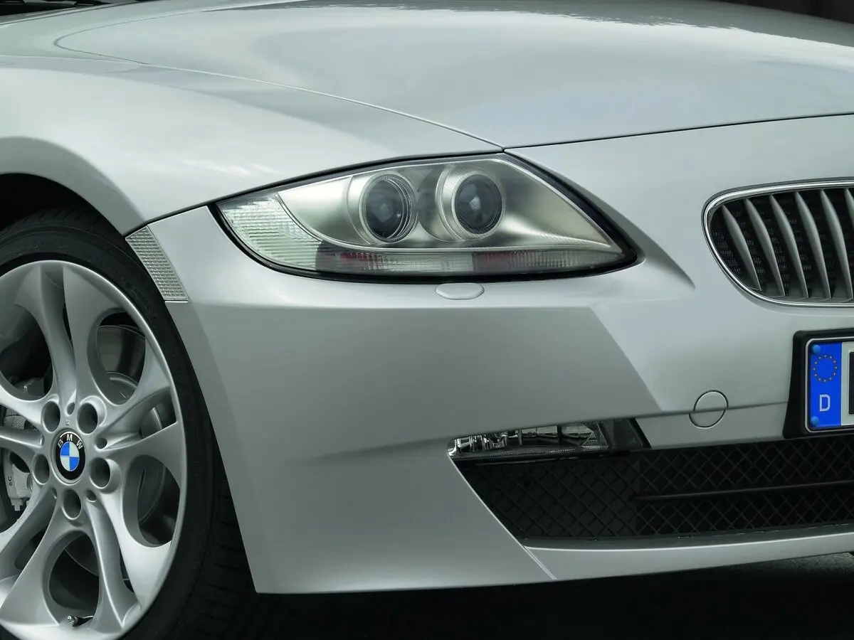 BMW Z4 I (E85/E86) Рестайлинг Купе — photo 9