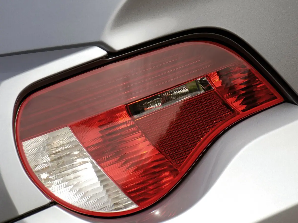 BMW Z4 I (E85/E86) Рестайлинг Купе — photo 10