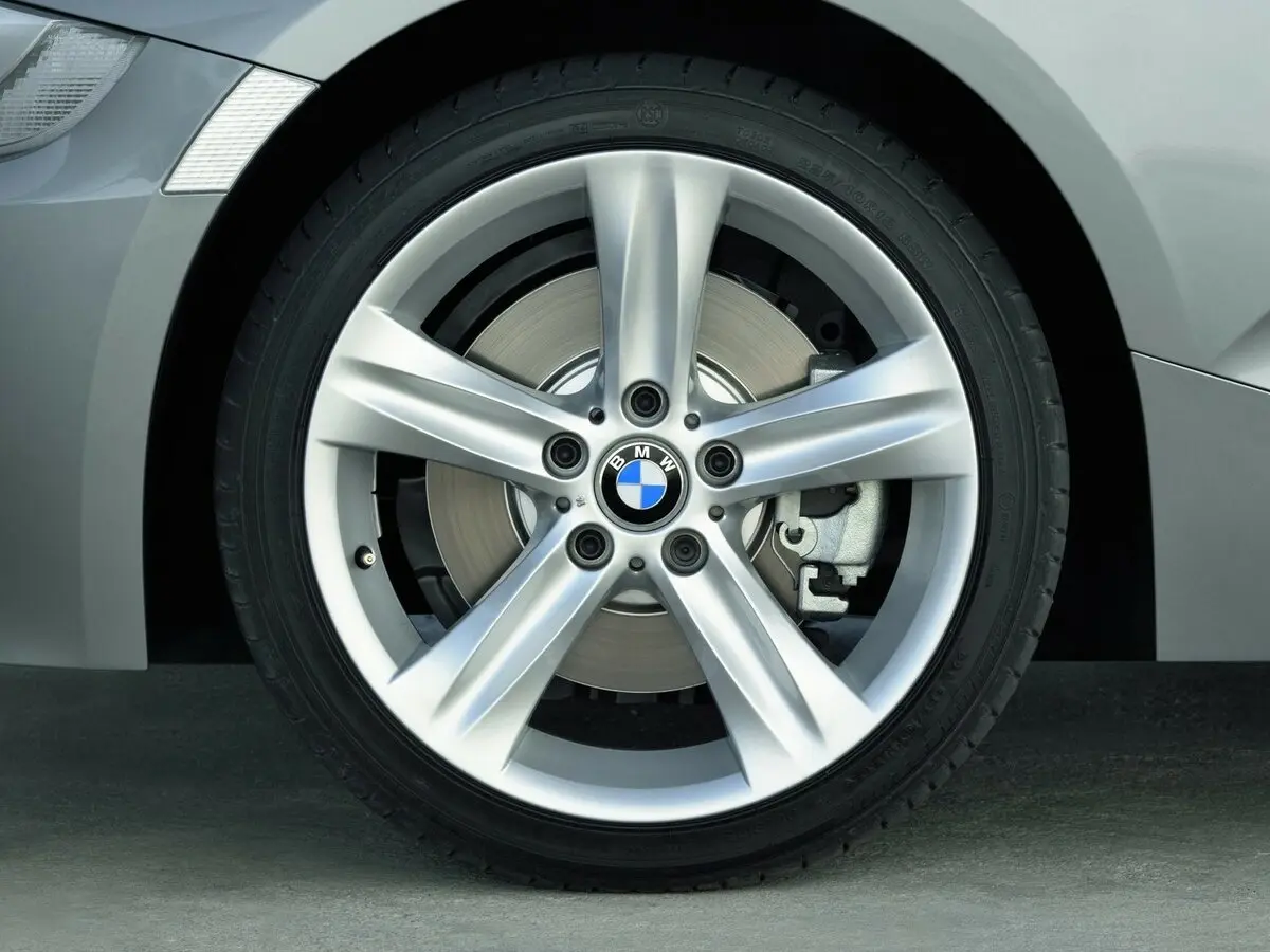 BMW Z4 I (E85/E86) Рестайлинг Купе — photo 12
