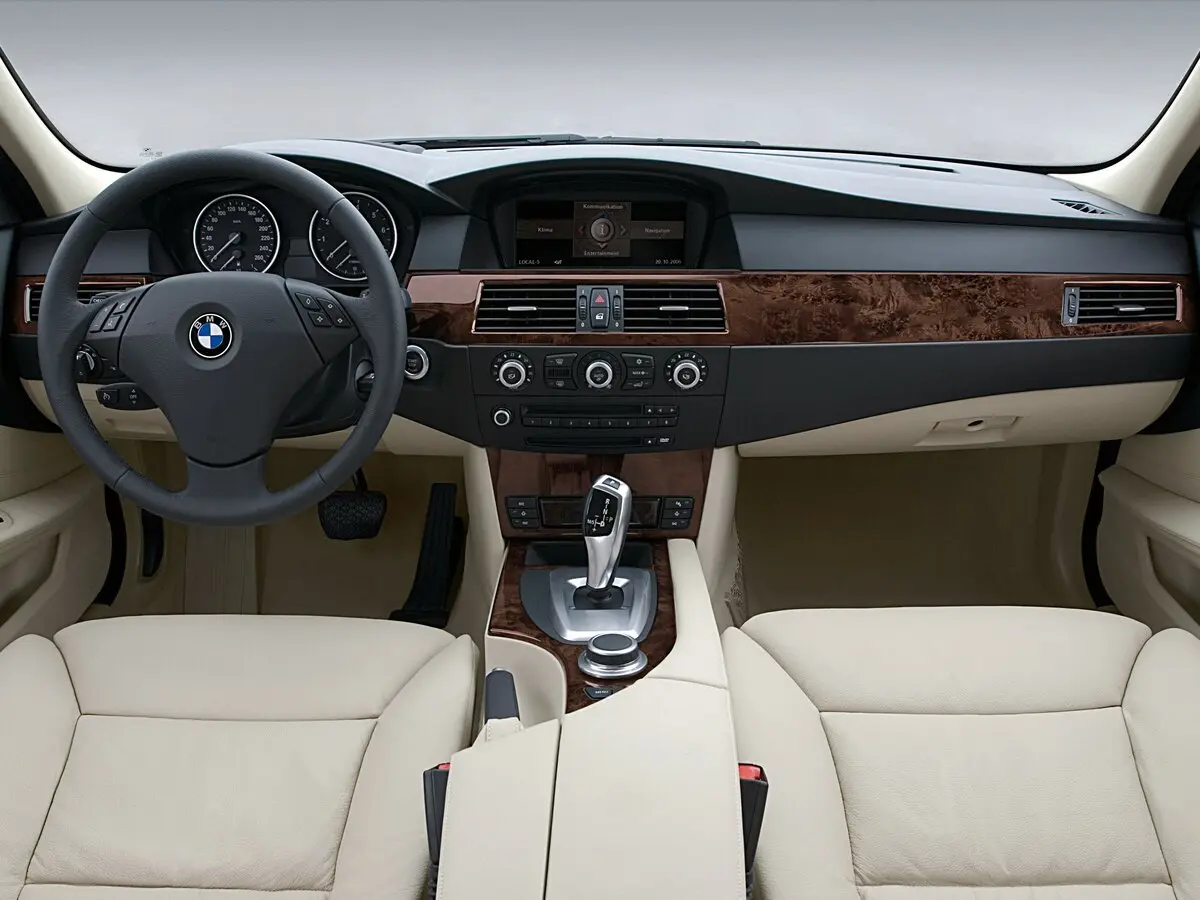 BMW 5 серии V (E60/E61) Рестайлинг Седан — фото 6