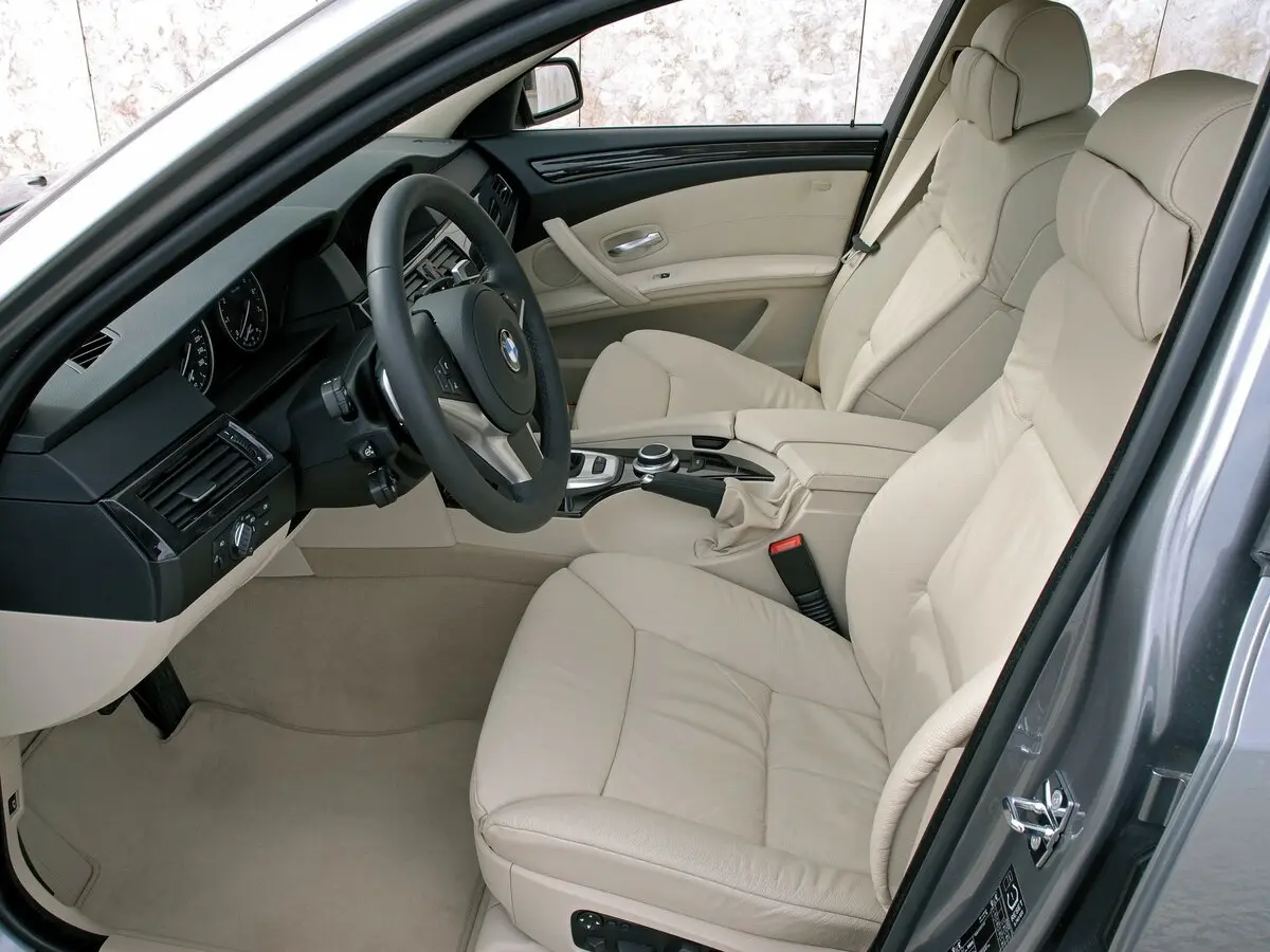 BMW 5 серии V (E60/E61) Рестайлинг Седан — фото 8