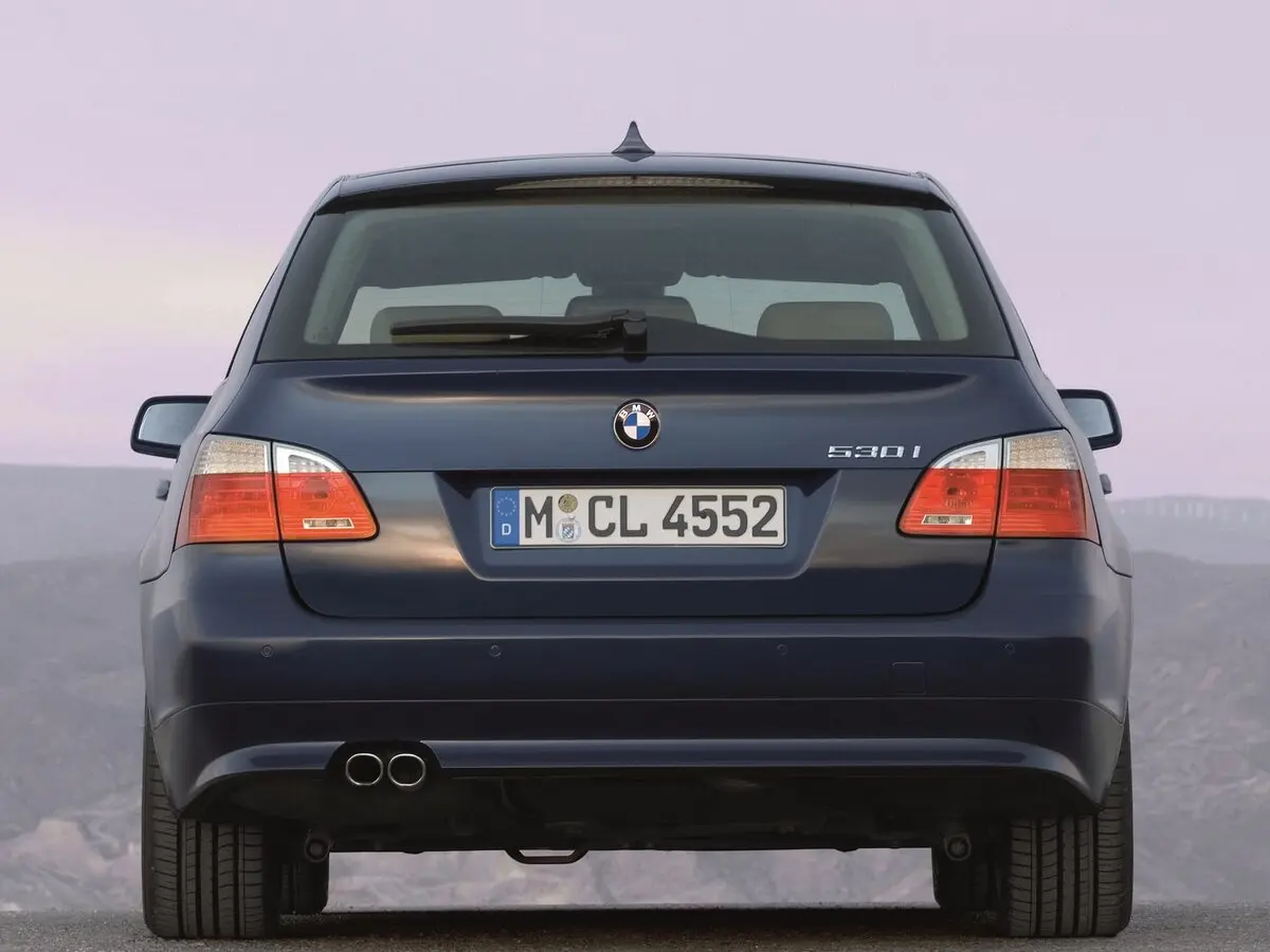 BMW 5 серии V (E60/E61) Рестайлинг Универсал 5 дв. — фото 4