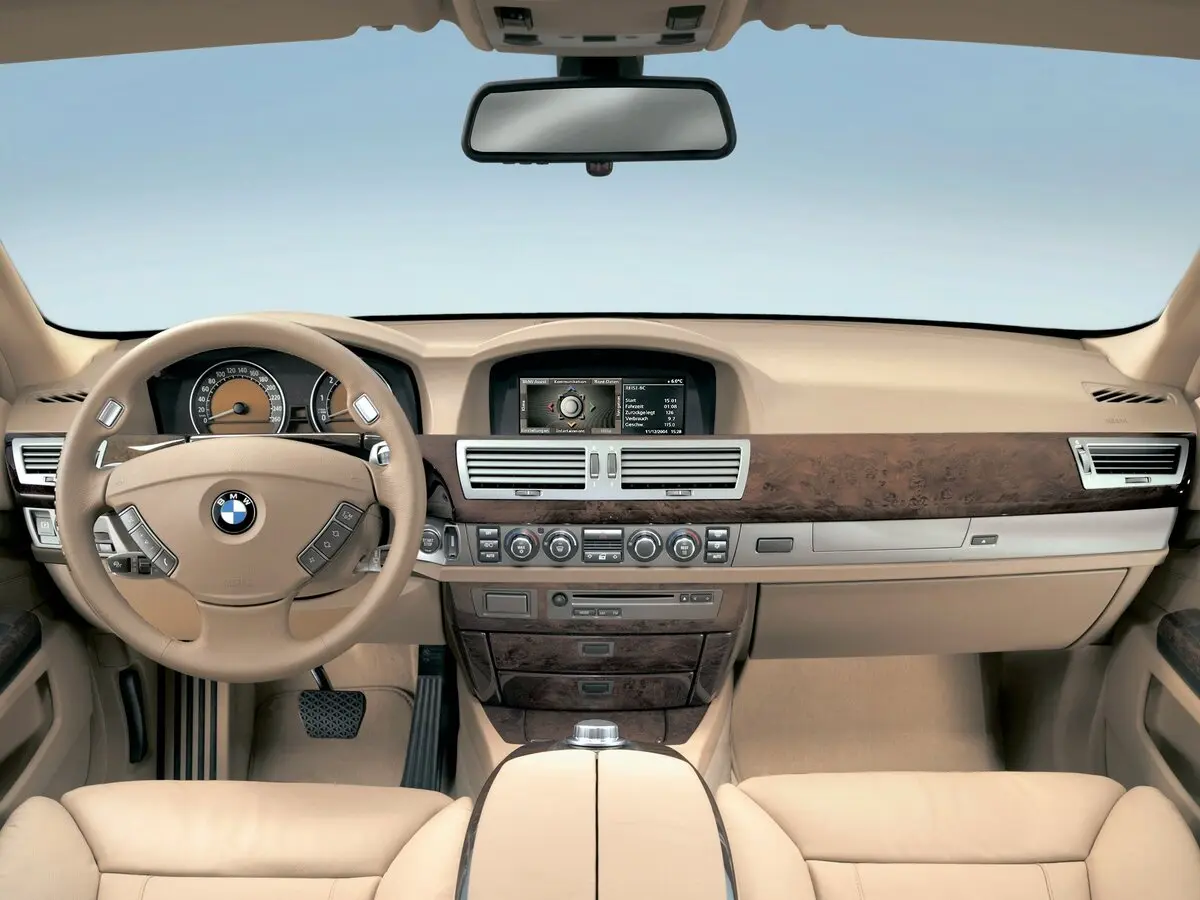 BMW 7 серии IV (E65/E66) Рестайлинг Седан — сүрөт 6