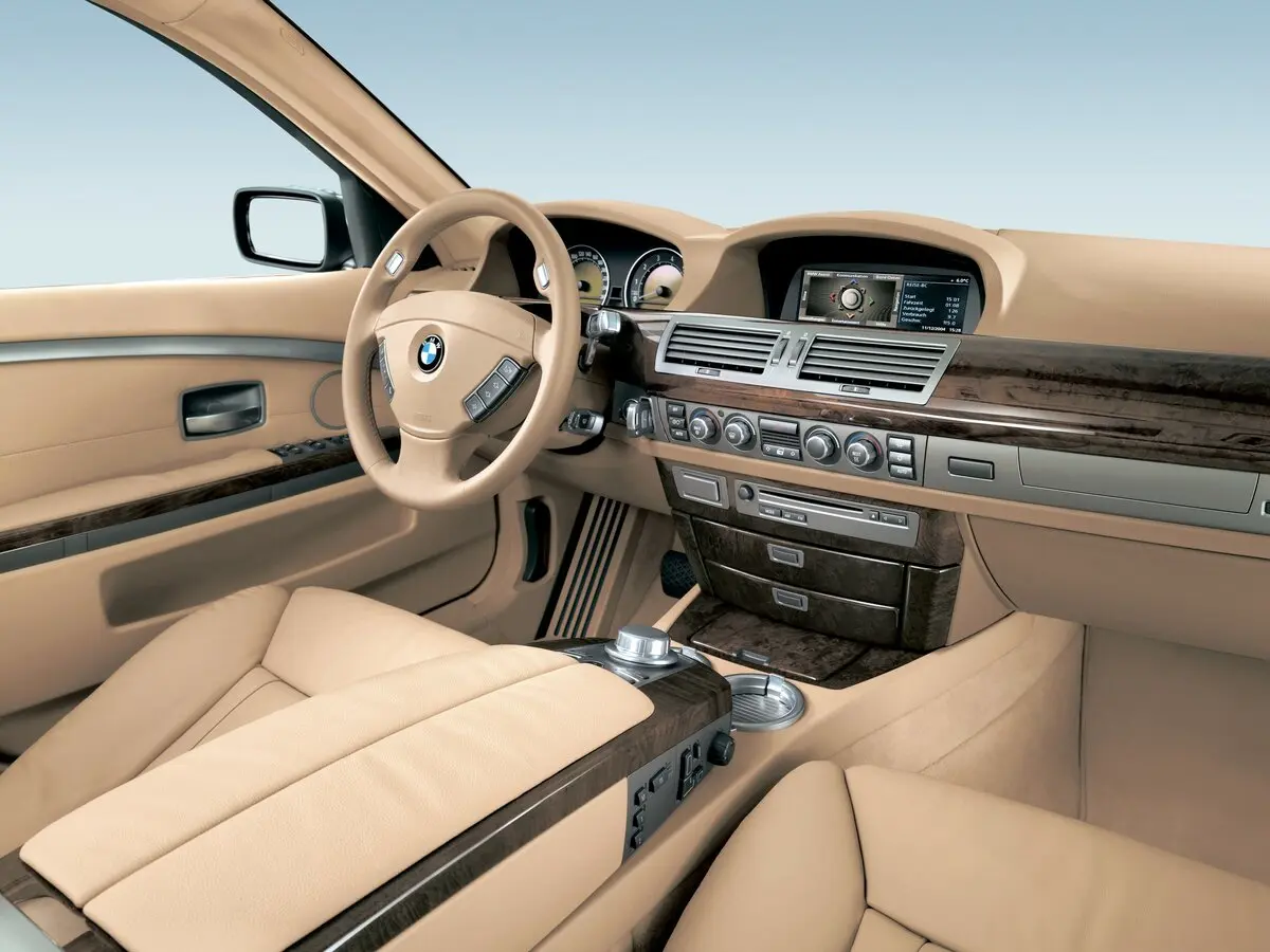 BMW 7 серии IV (E65/E66) Рестайлинг Седан — сүрөт 7